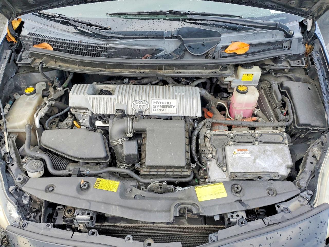 2010 TOYOTA PRIUS photo 11