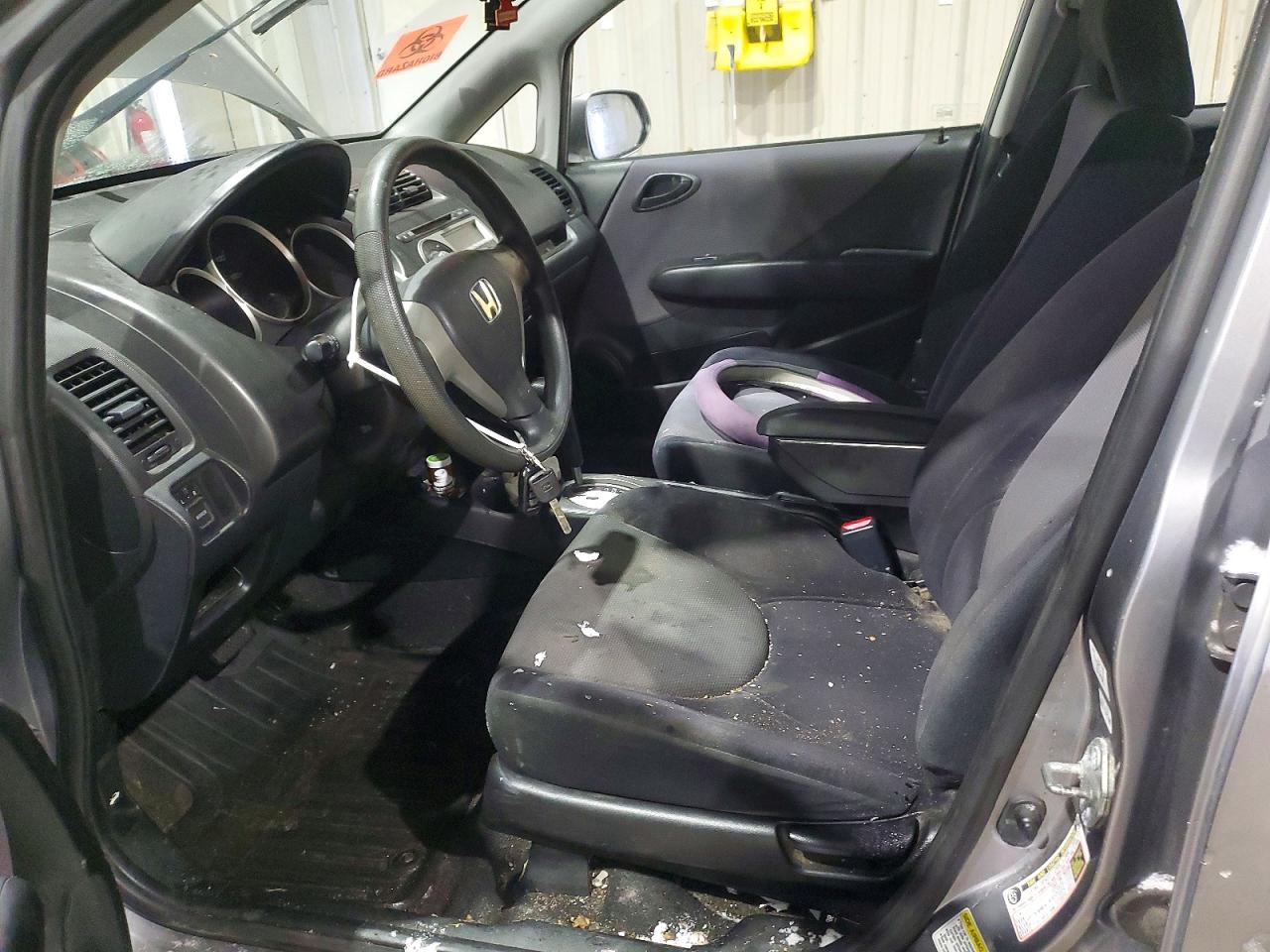 2007 HONDA FIT photo 7