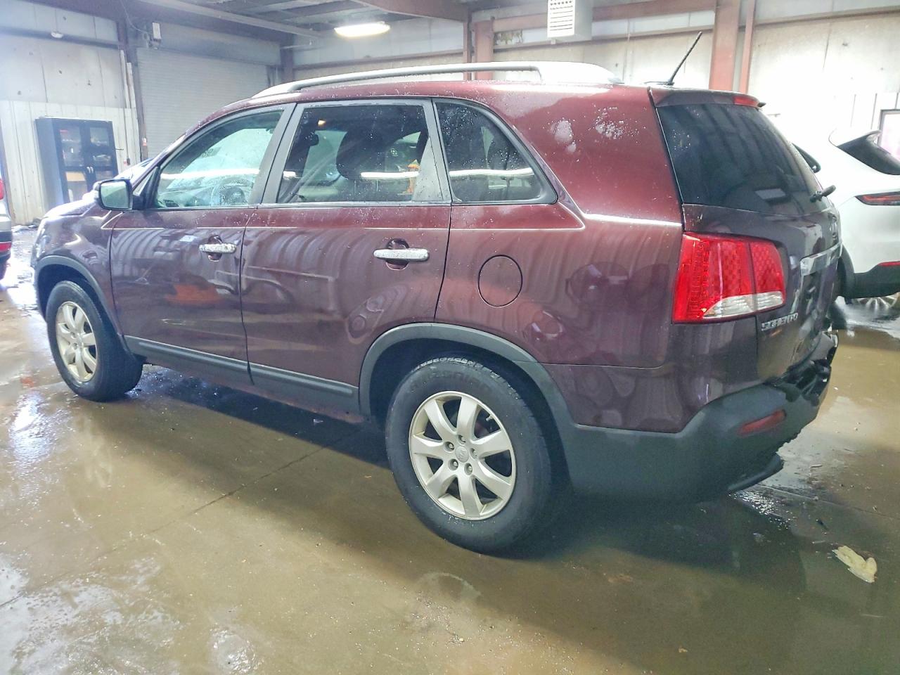 2013 KIA SORENTO LX photo 2