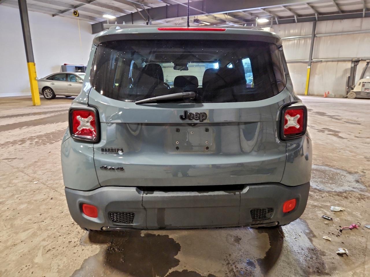 2017 JEEP RENEGADE LATITUDE photo 6