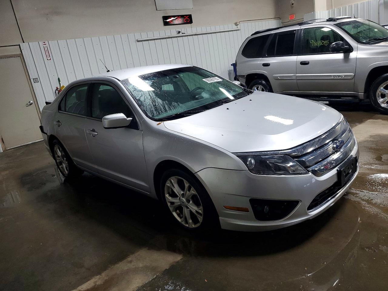 2012 FORD FUSION SE photo 4