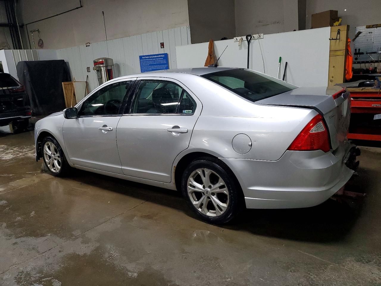 2012 FORD FUSION SE photo 2