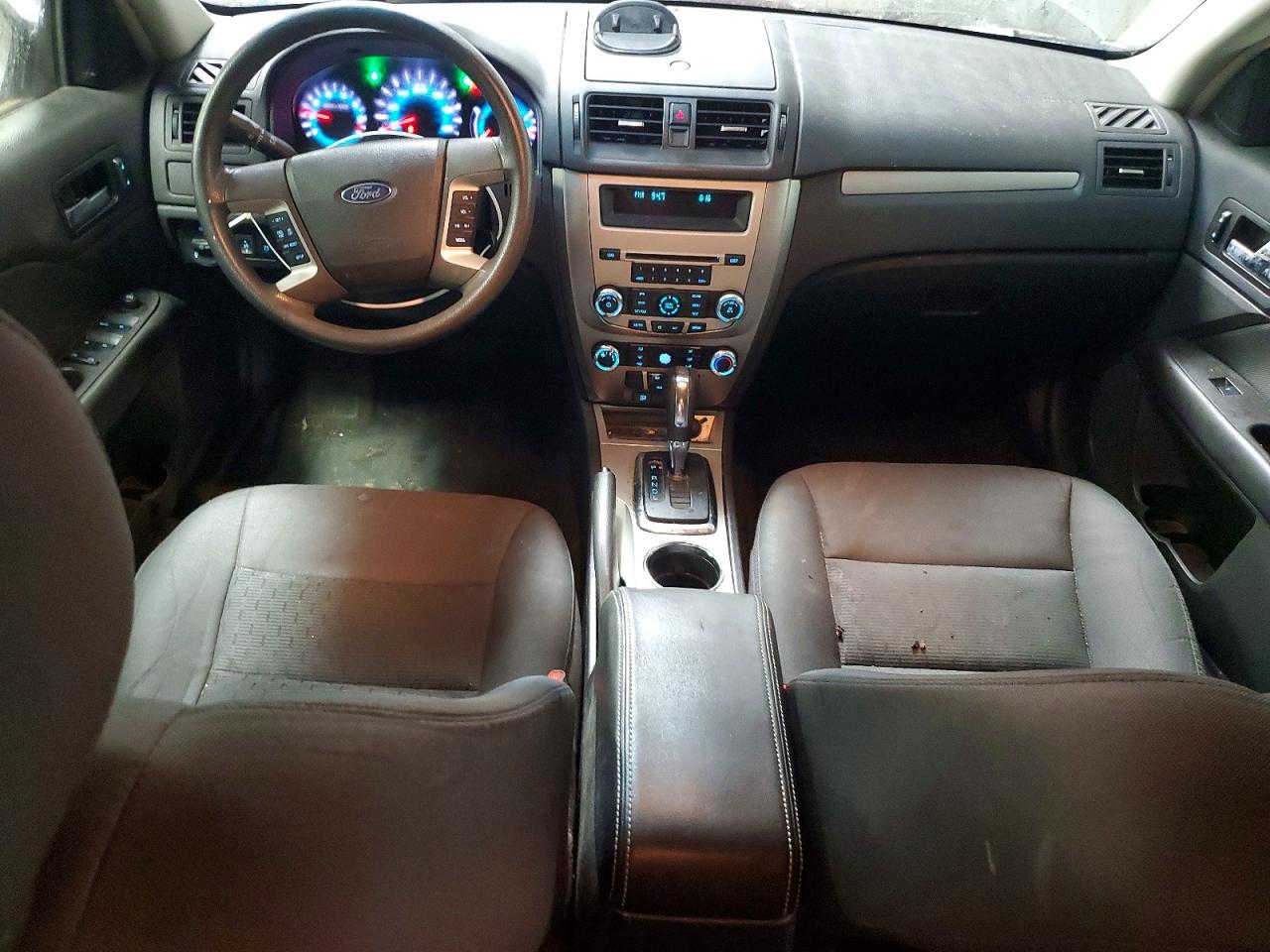 2012 FORD FUSION SE photo 8