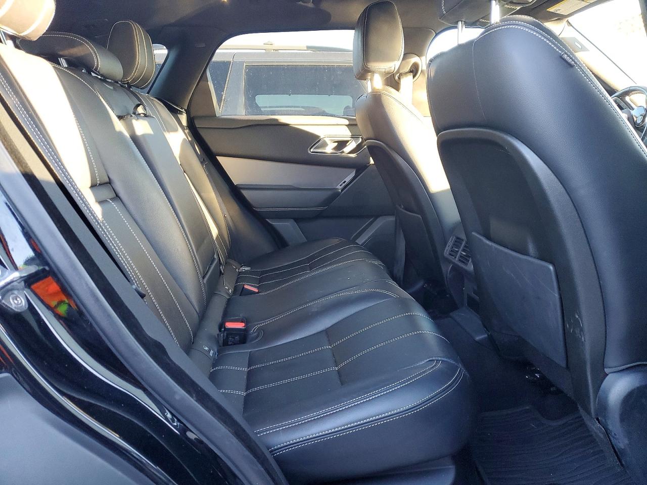 2020 LAND ROVER RANGE ROVER VELAR S photo 19