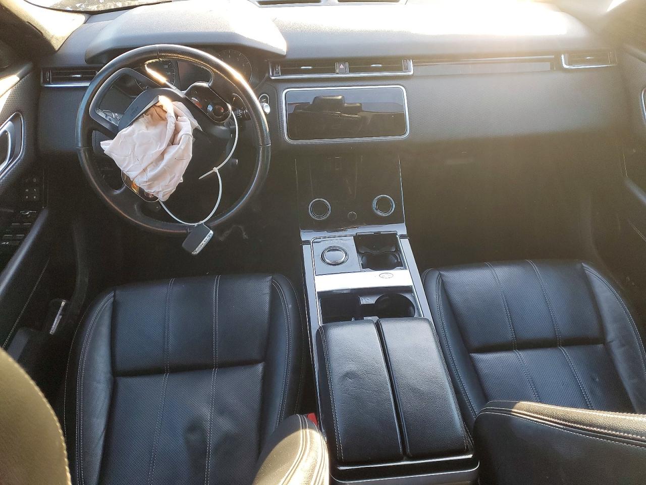 2020 LAND ROVER RANGE ROVER VELAR S photo 15