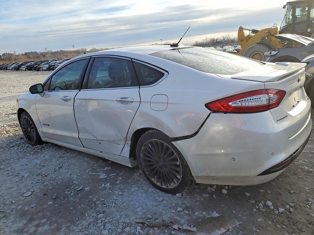2014 FORD FUSION TITANIUM HEV photo 2