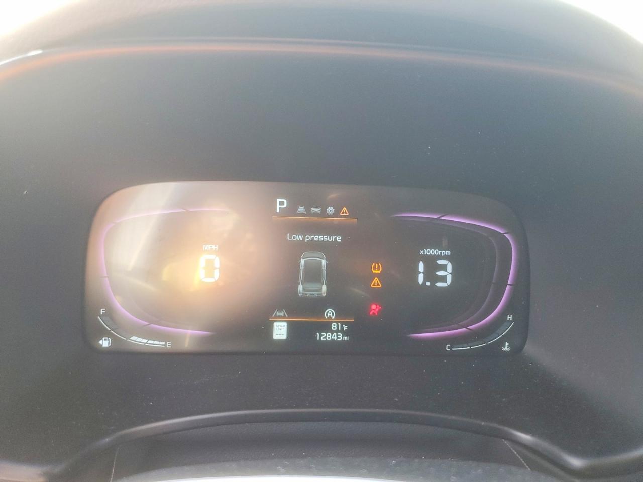 2025 KIA SOUL LX photo 9