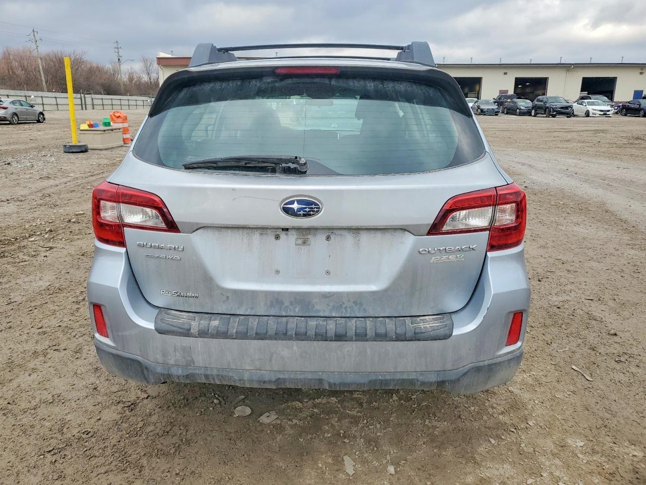 2015 SUBARU OUTBACK 2.5I photo 6