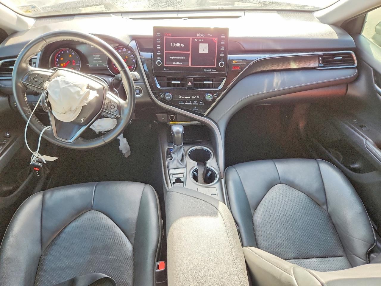2021 TOYOTA CAMRY XSE photo 8