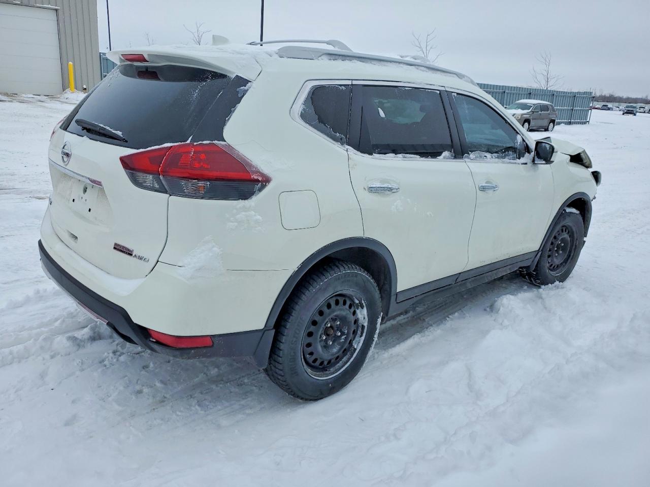 2020 NISSAN ROGUE S photo 3