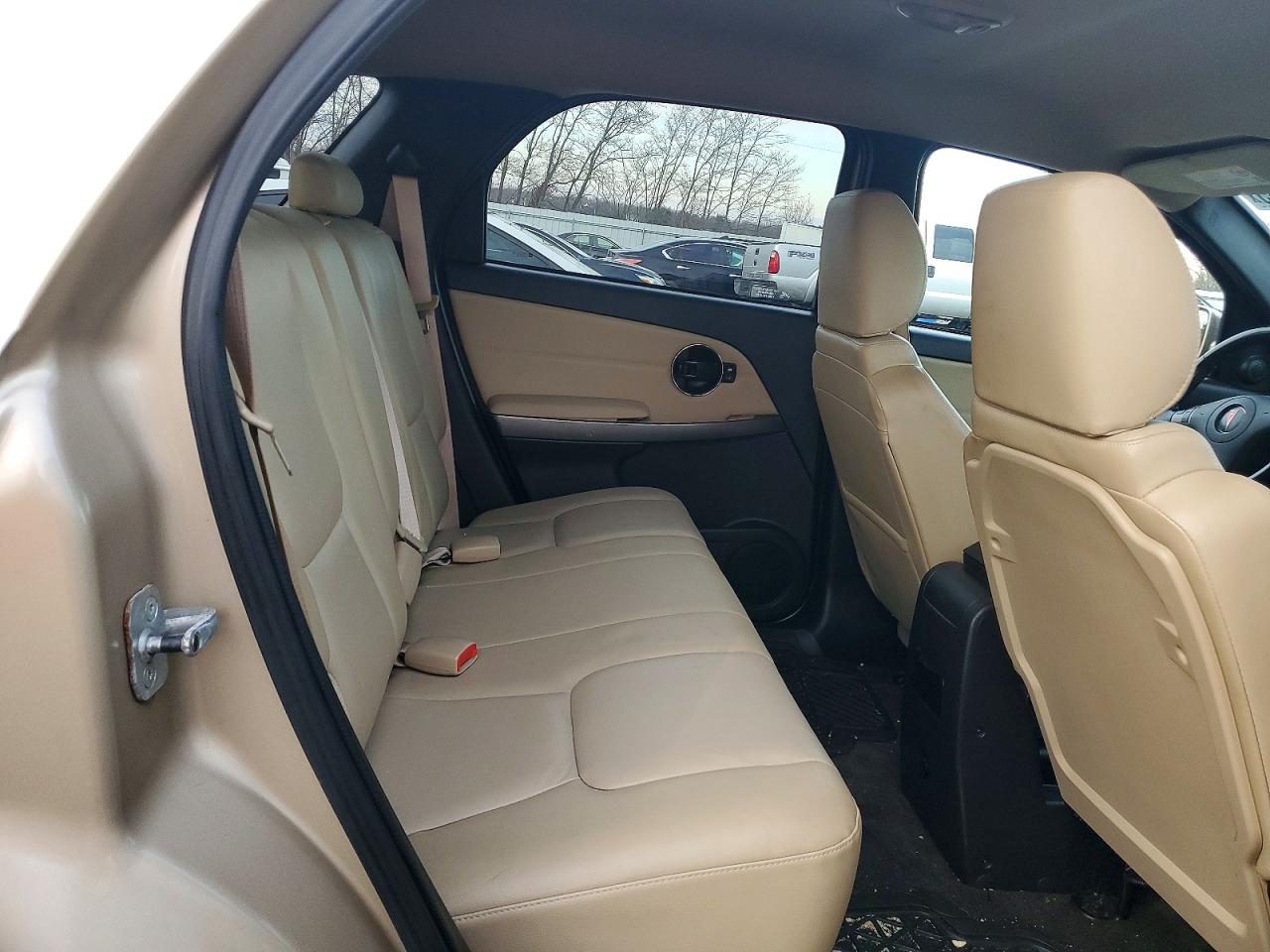 2006 PONTIAC TORRENT photo 11