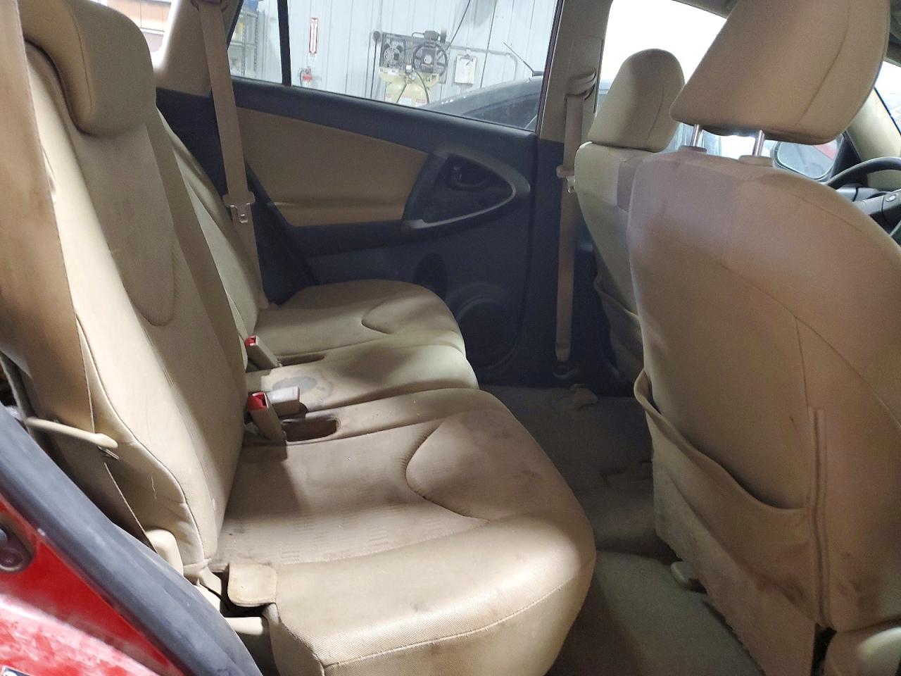 2010 TOYOTA RAV4 photo 21