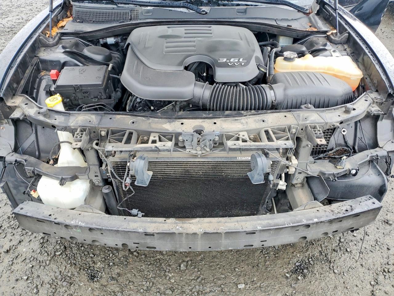 2017 DODGE CHARGER SE photo 11
