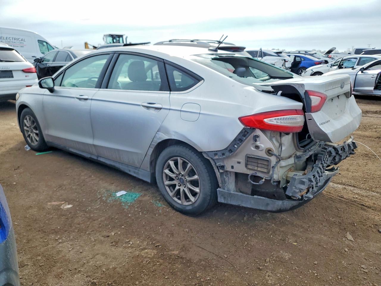 2016 FORD FUSION S photo 4