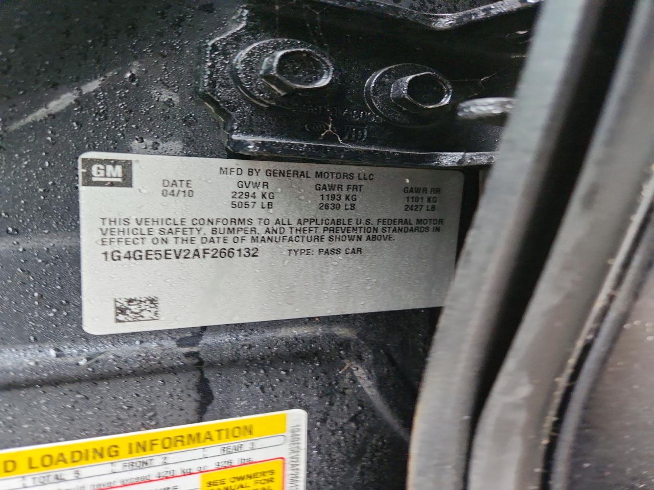 2010 BUICK LACROSSE CXS photo 12