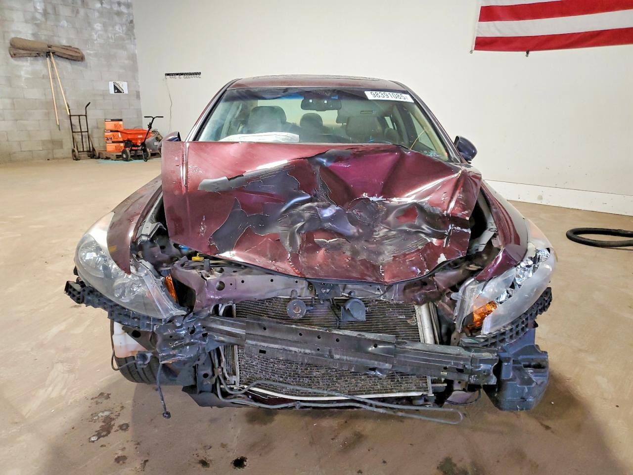 2010 HONDA ACCORD EXL photo 9