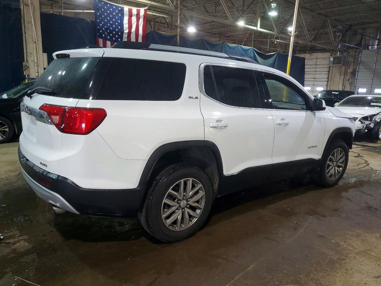 2019 GMC ACADIA SLE photo 3