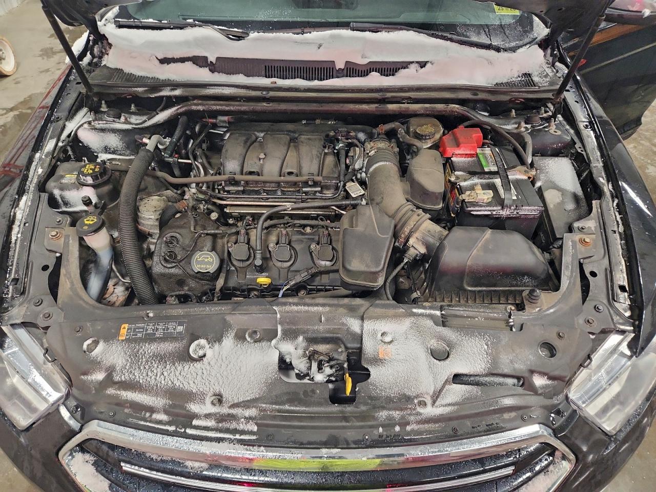 2015 FORD TAURUS LIMITED photo 11