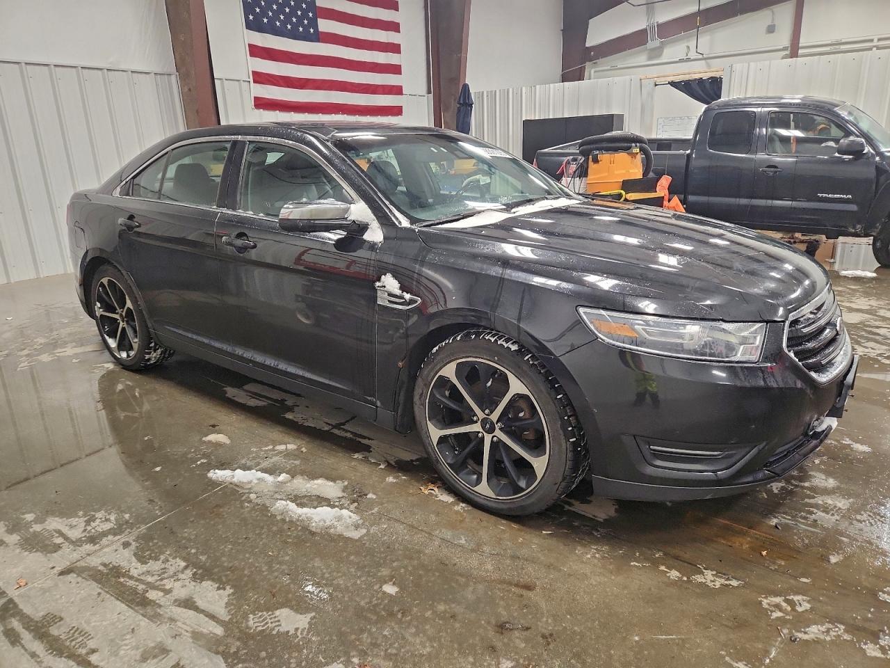 2015 FORD TAURUS LIMITED photo 4