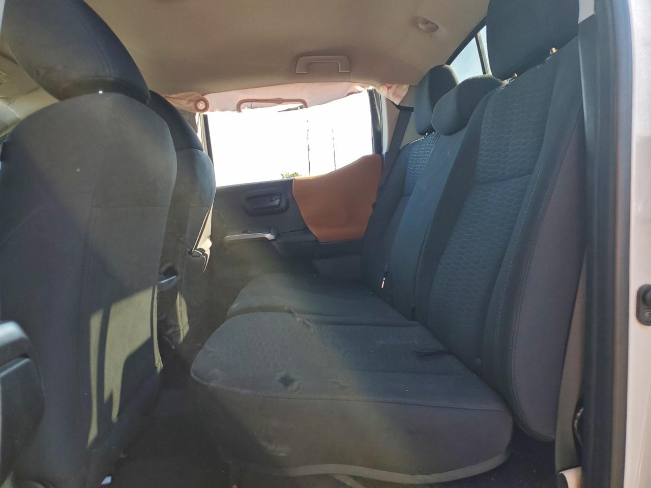 2017 TOYOTA TACOMA DOUBLE CAB photo 10