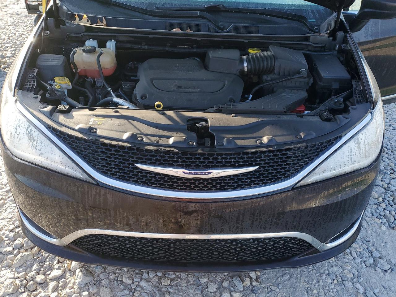 2019 CHRYSLER PACIFICA TOURING L photo 12
