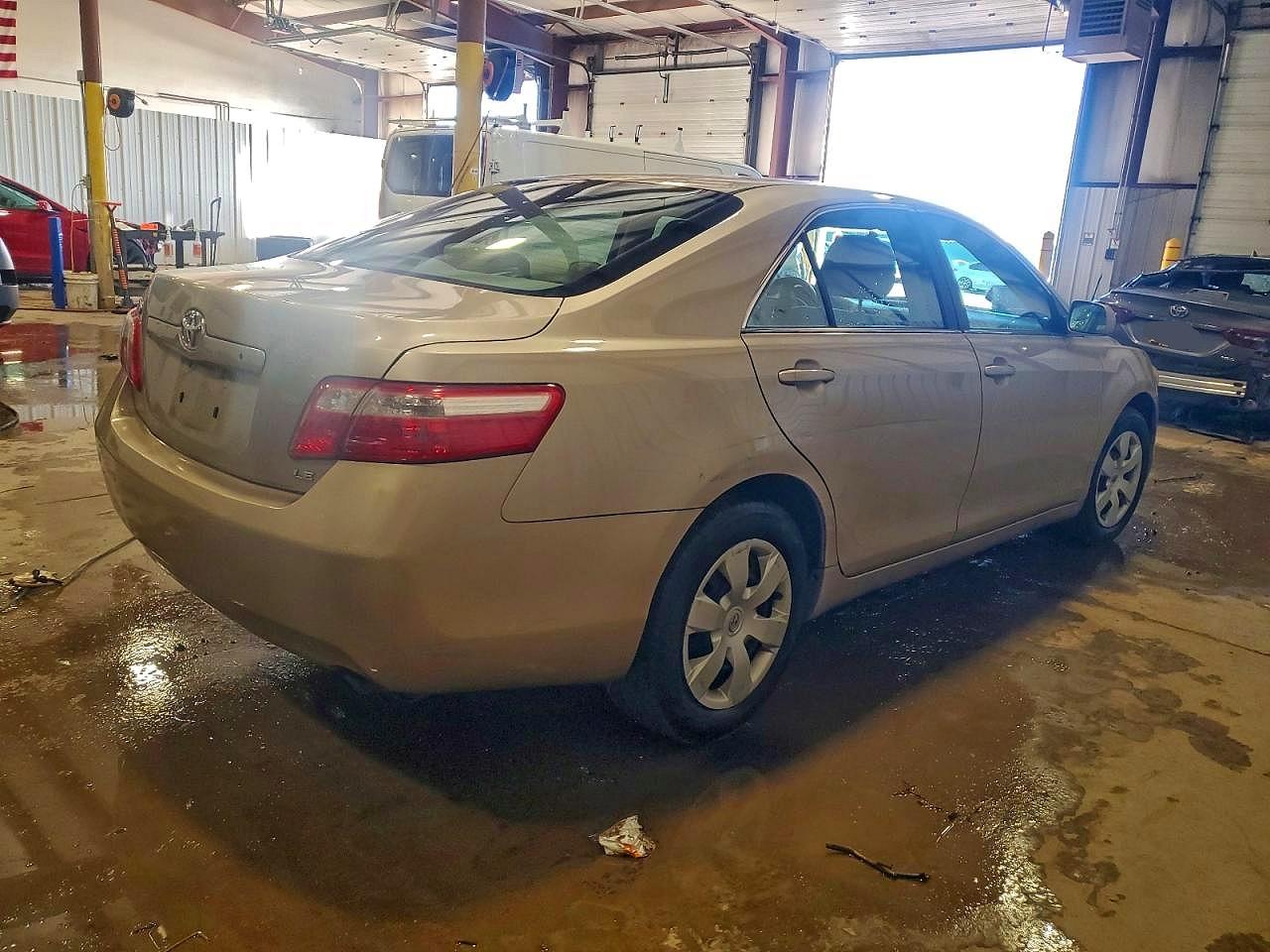 2009 TOYOTA CAMRY BASE photo 7
