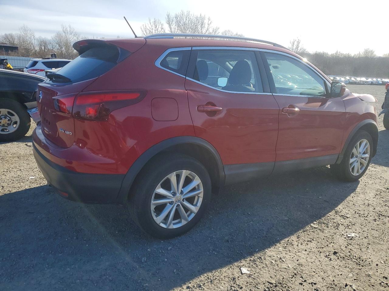 2018 NISSAN ROGUE SPORT S photo 3