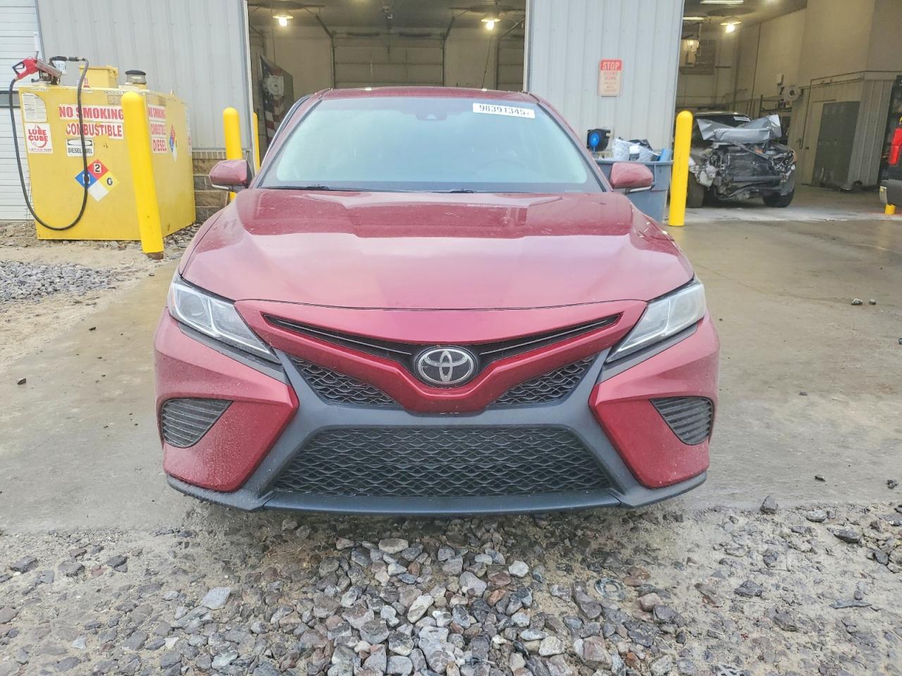 2018 TOYOTA CAMRY L photo 5