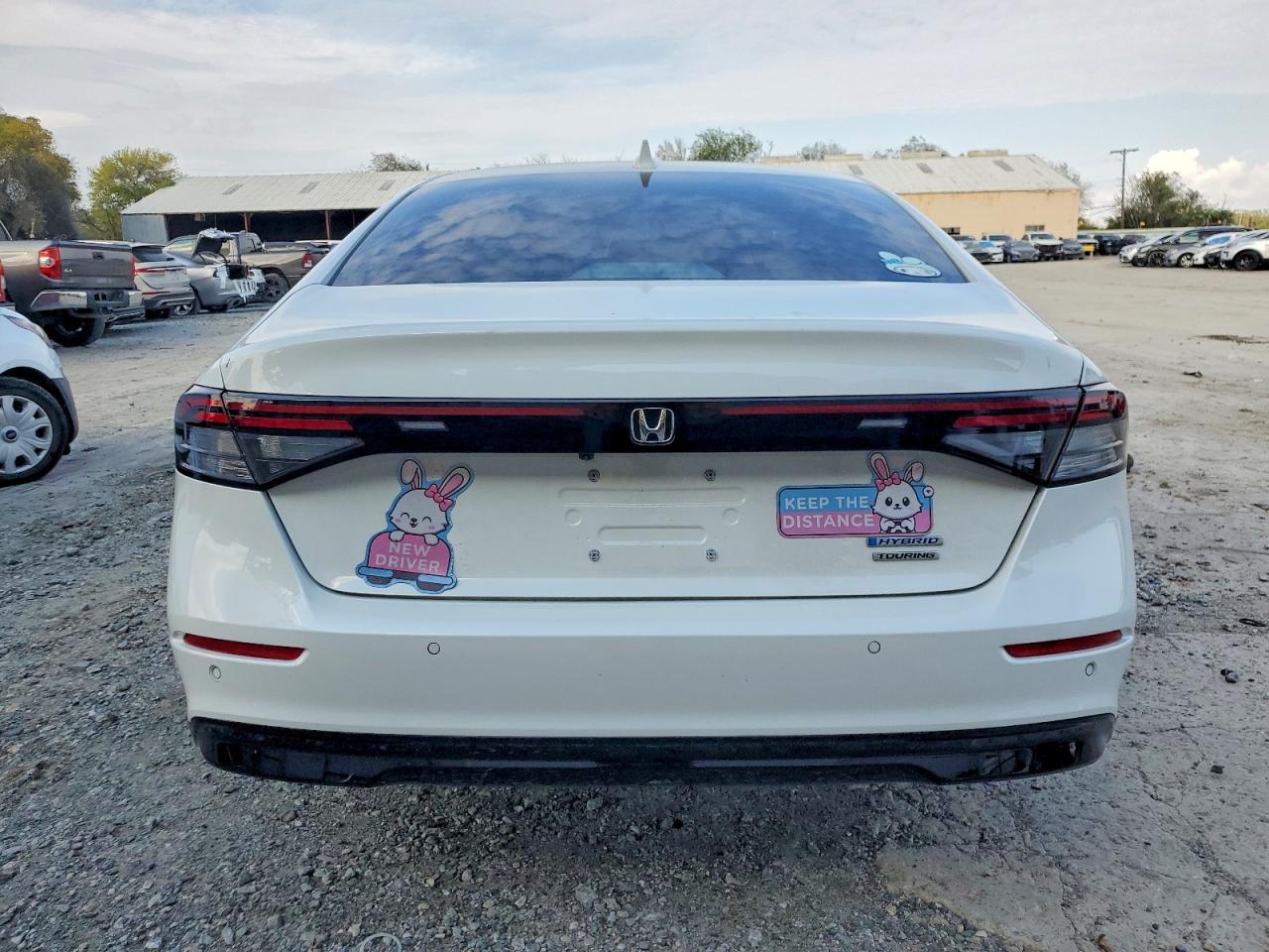 2025 HONDA ACCORD TOURING HYBRID photo 6