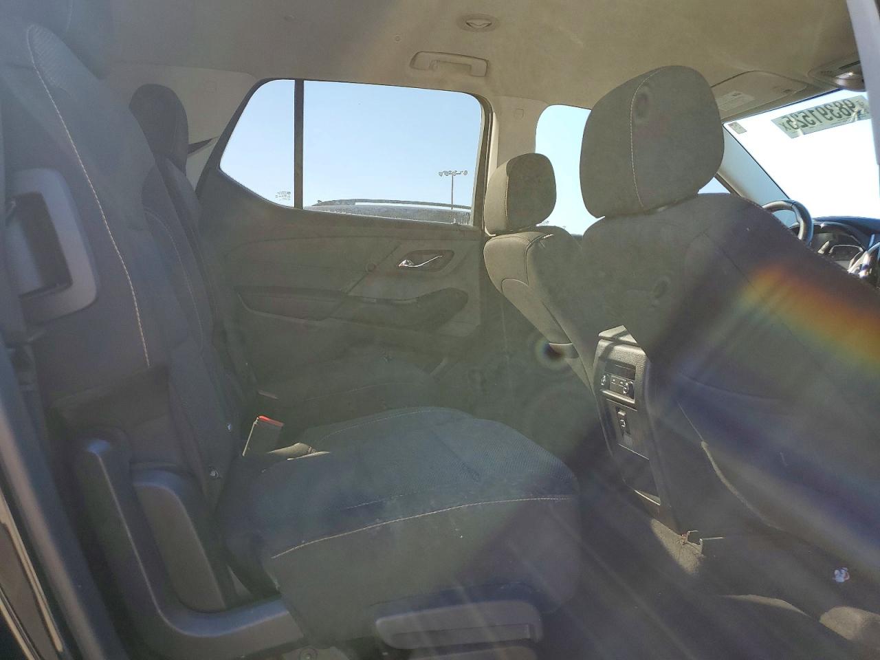 2019 CHEVROLET TRAVERSE LT photo 11