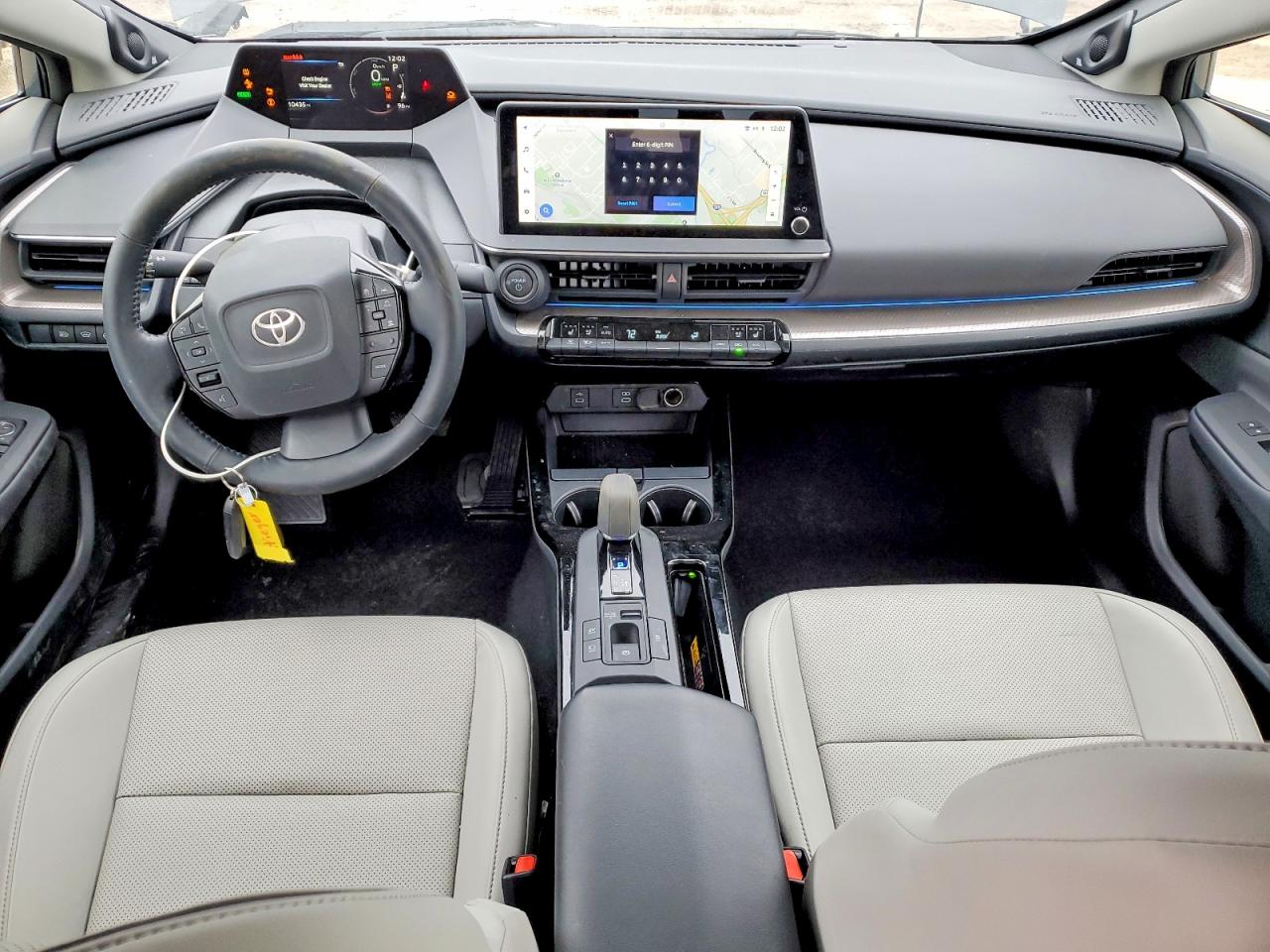2025 TOYOTA PRIUS LE photo 8