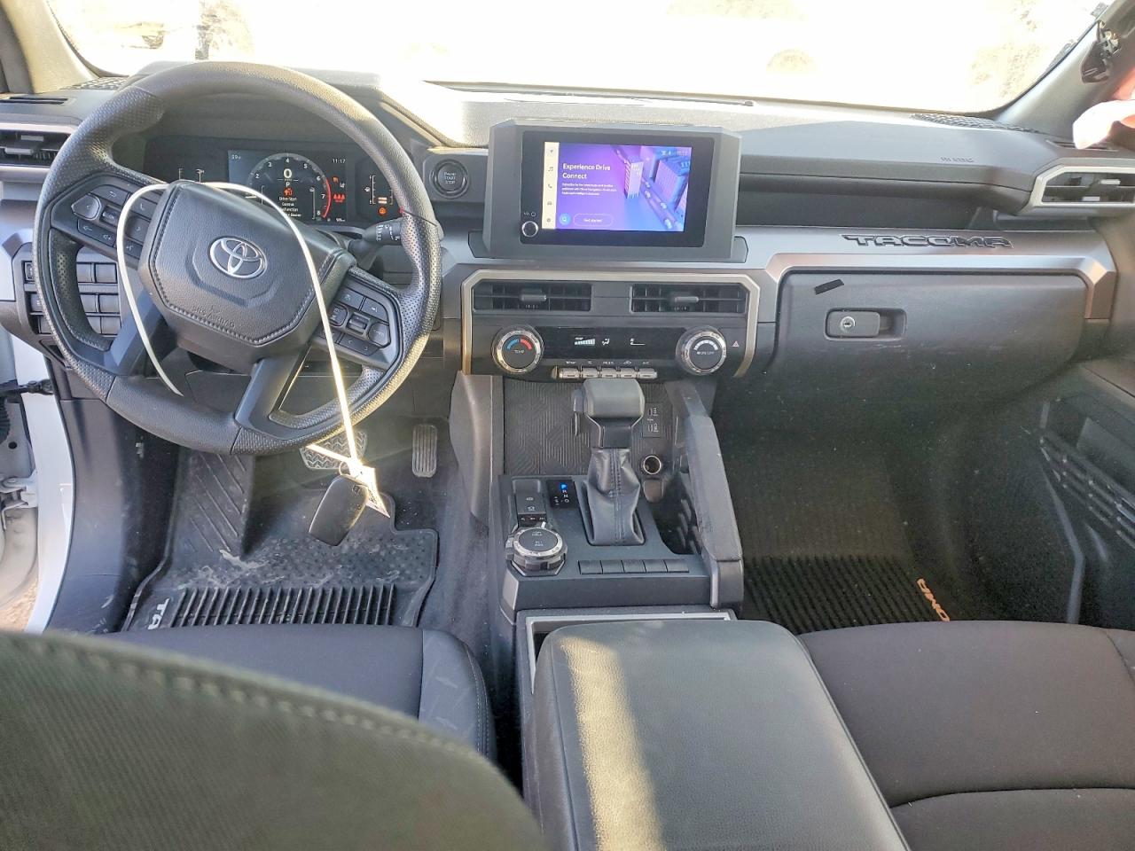 2024 TOYOTA TACOMA DOUBLE CAB photo 8