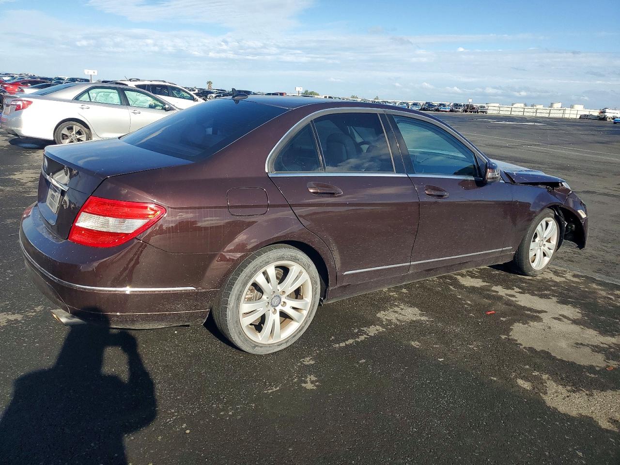 2011 MERCEDES-BENZ C 300 photo 3
