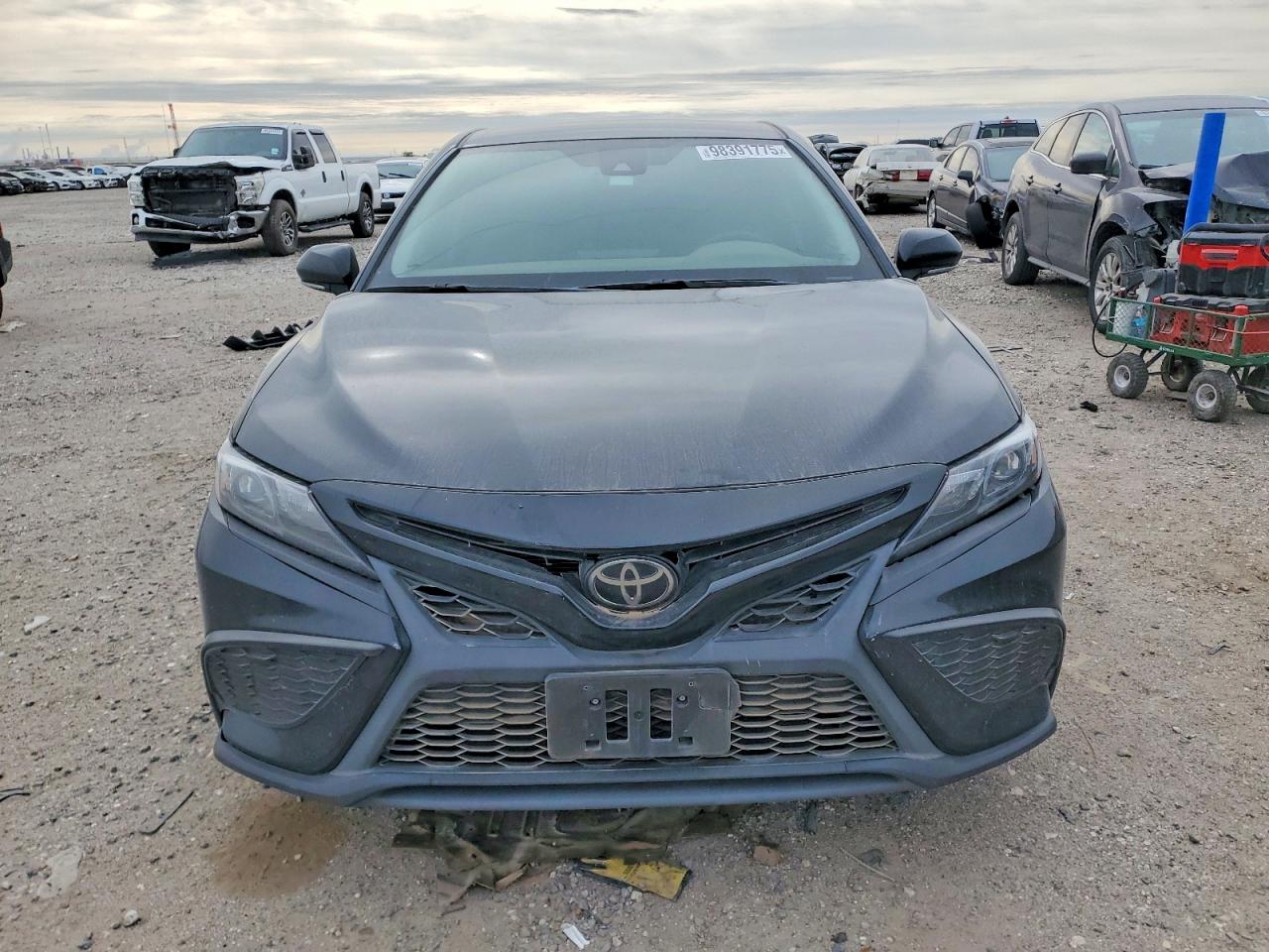 2023 TOYOTA CAMRY SE photo 5