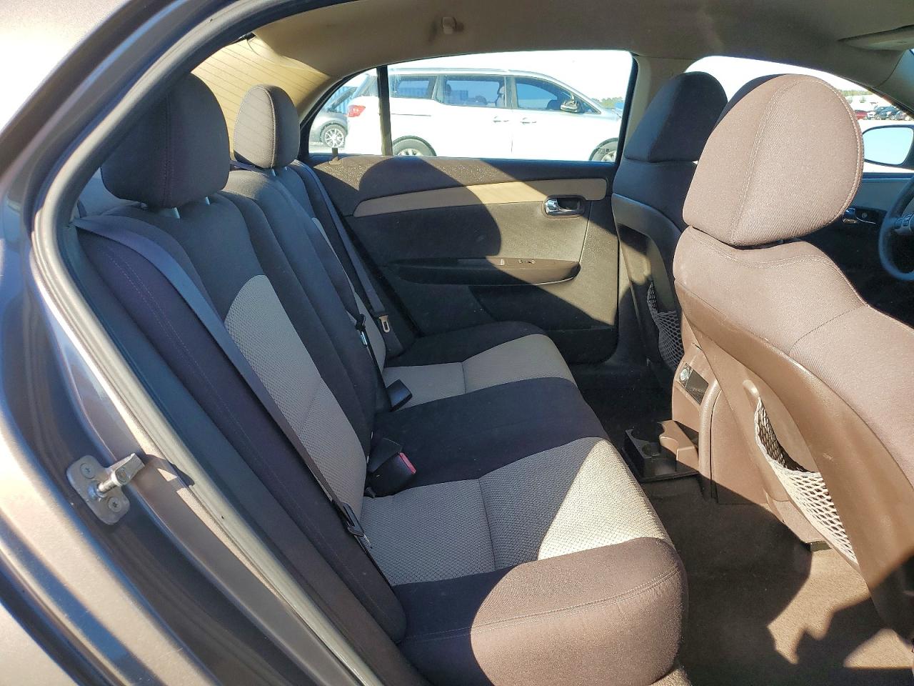 2011 CHEVROLET MALIBU LS photo 10