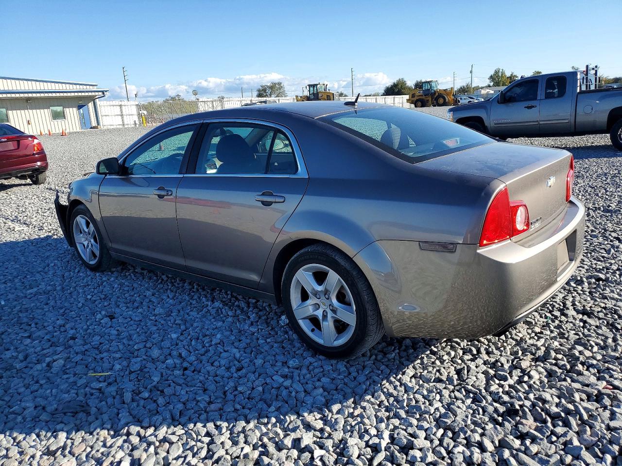 2011 CHEVROLET MALIBU LS photo 2