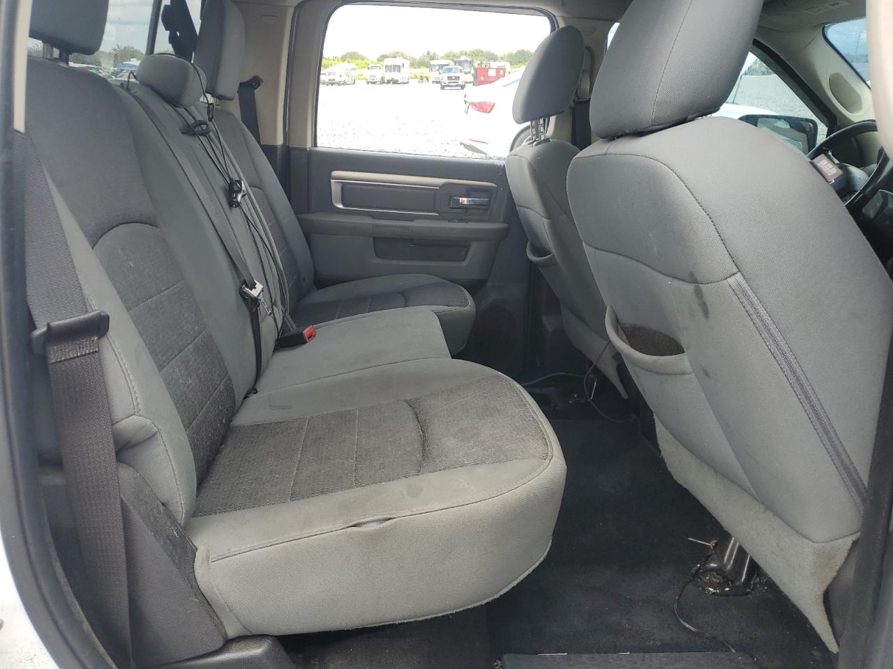 2013 RAM 1500 SLT photo 10