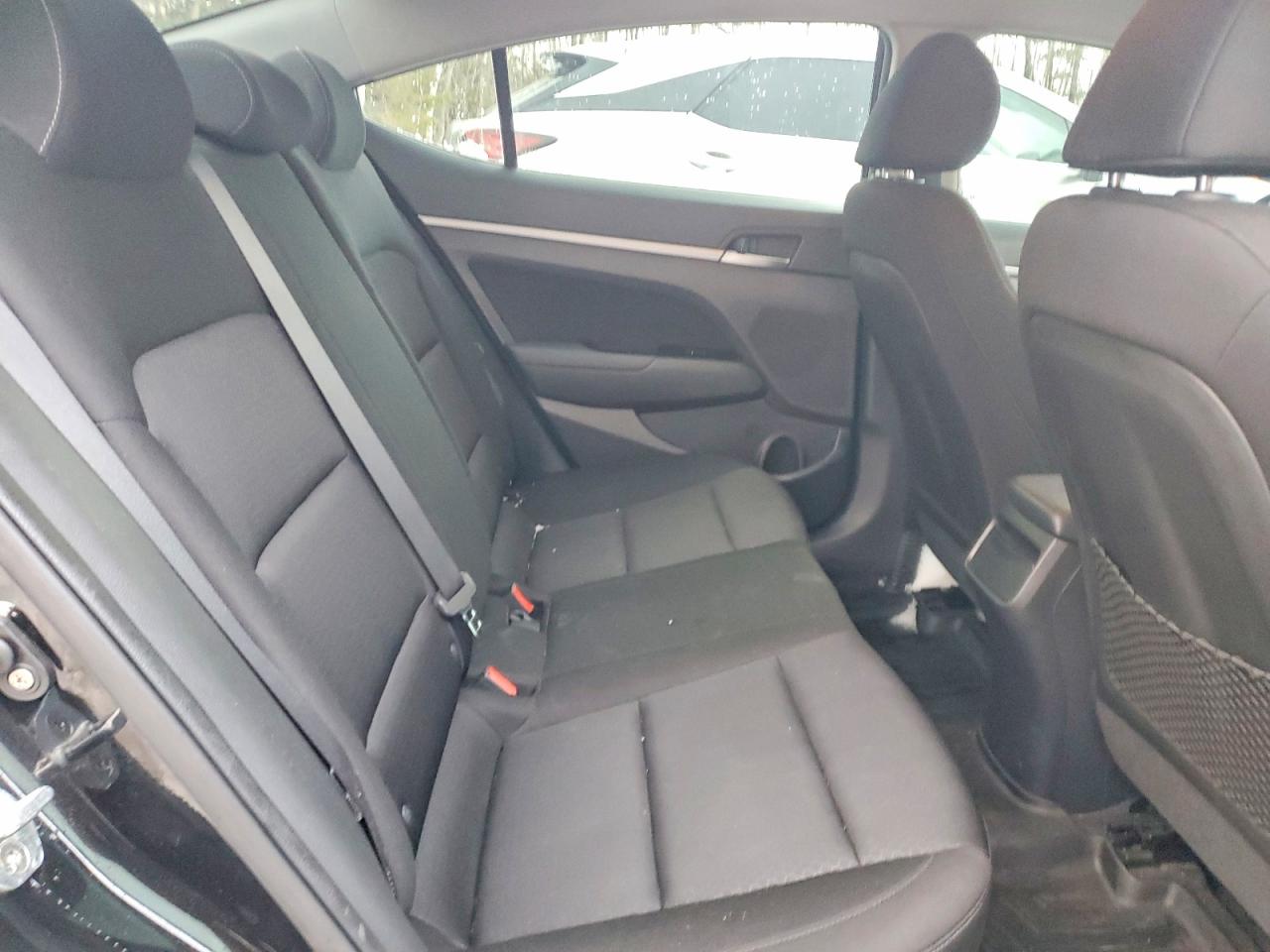 2017 HYUNDAI ELANTRA SE photo 10