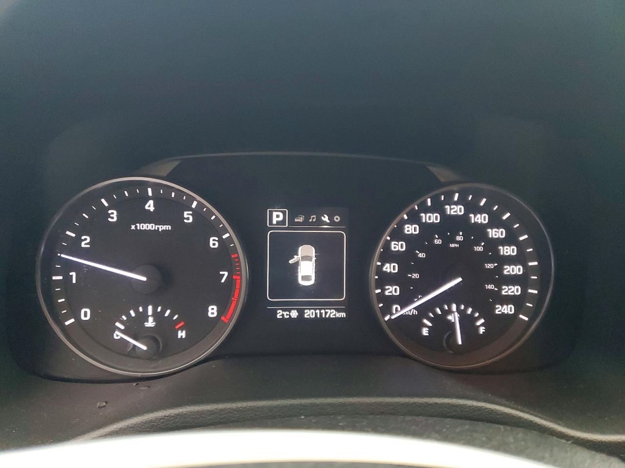2017 HYUNDAI ELANTRA SE photo 9