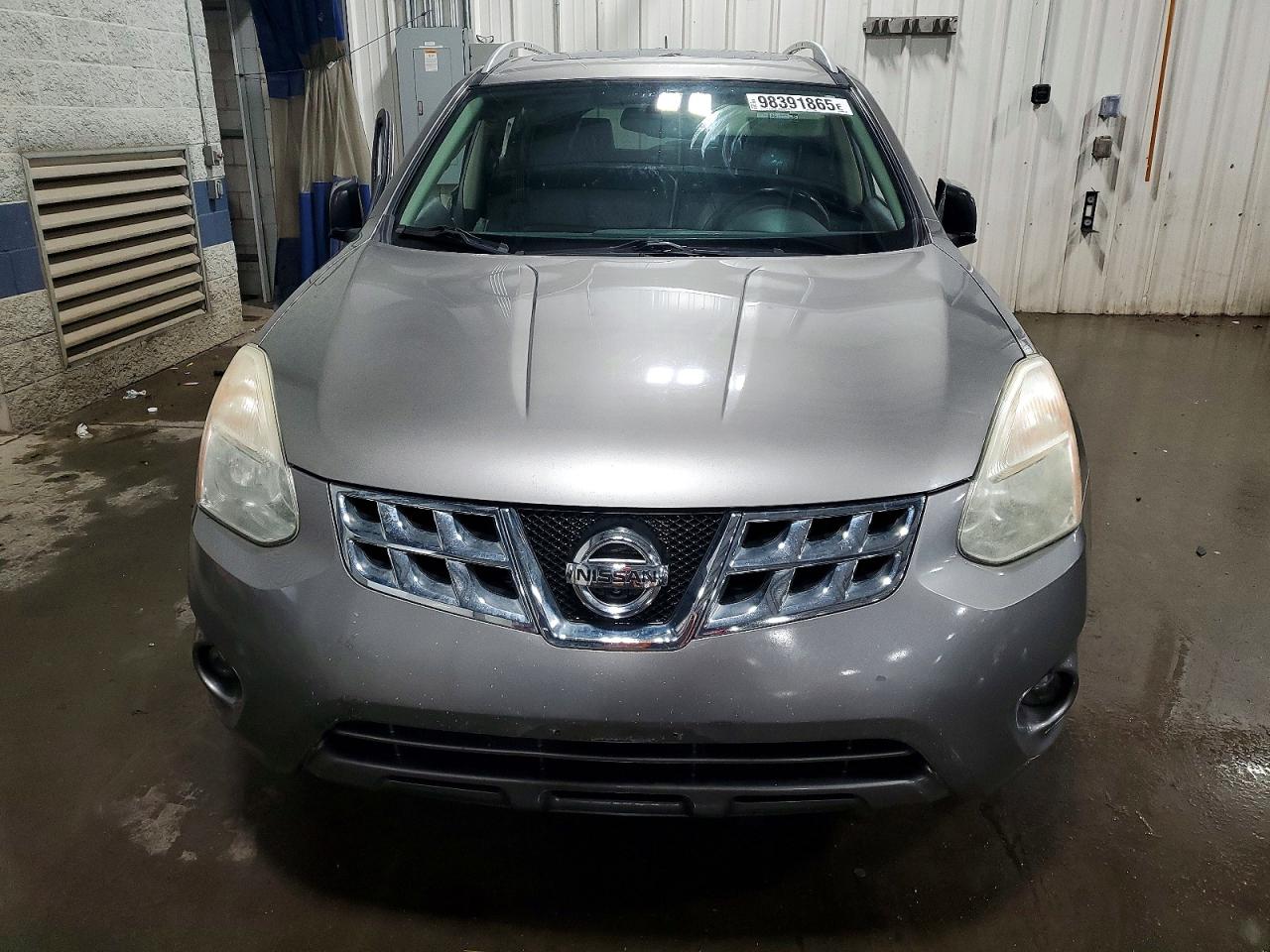 2013 NISSAN ROGUE S photo 5