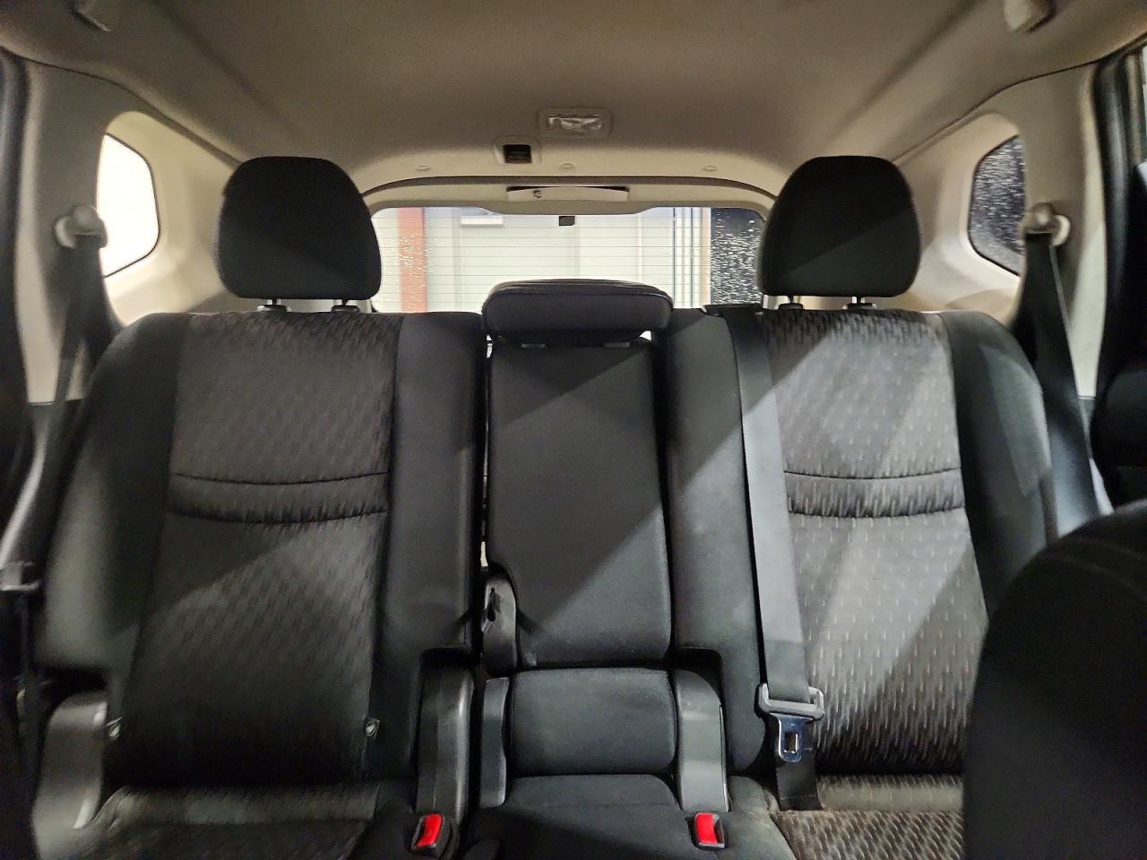 2018 NISSAN ROGUE S photo 10