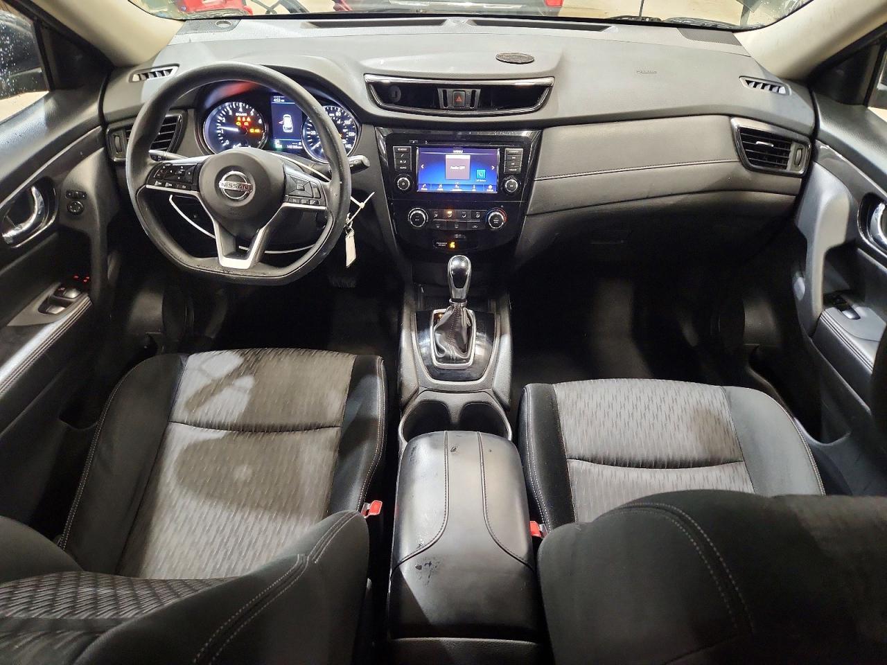 2018 NISSAN ROGUE S photo 8