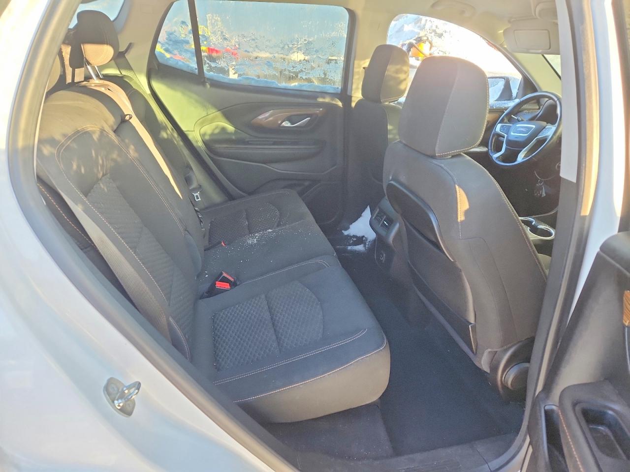 2019 GMC TERRAIN SLE photo 10