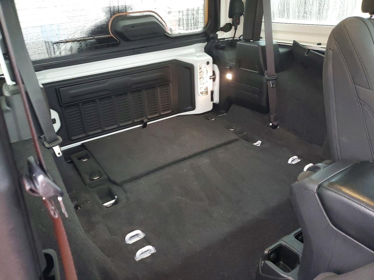 2021 JEEP WRANGLER SPORT photo 11