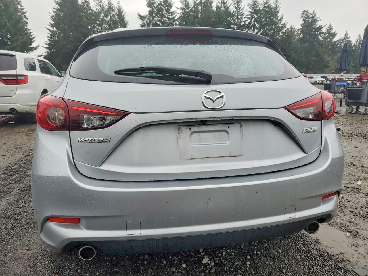 2017 MAZDA 3 TOURING photo 11