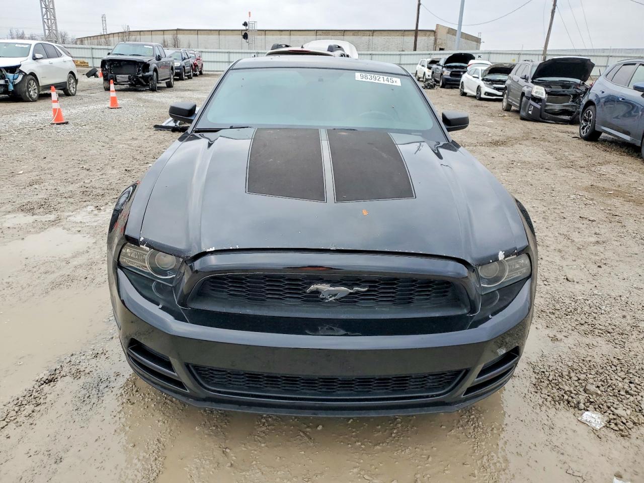 2013 FORD MUSTANG photo 5