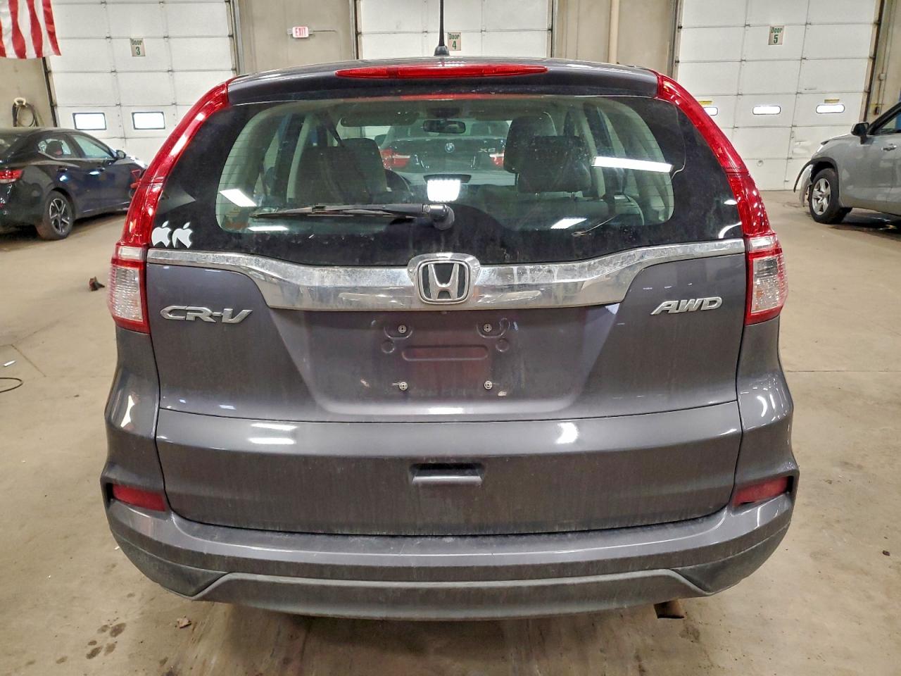2016 HONDA CR-V LX photo 6