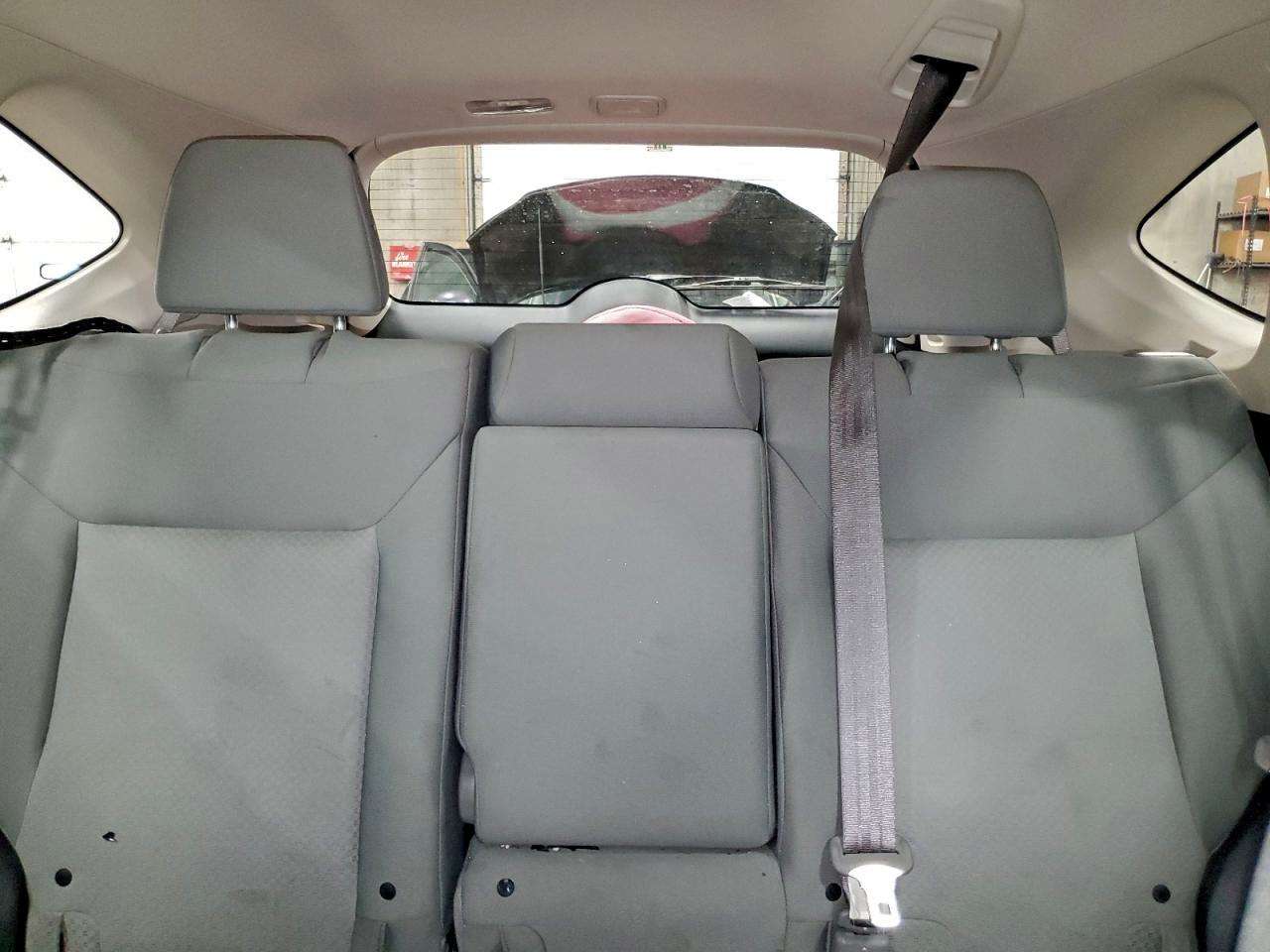 2016 HONDA CR-V LX photo 10