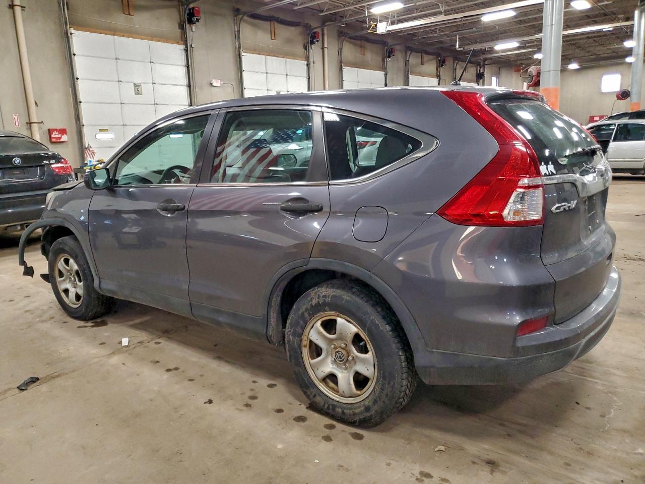 2016 HONDA CR-V LX photo 2