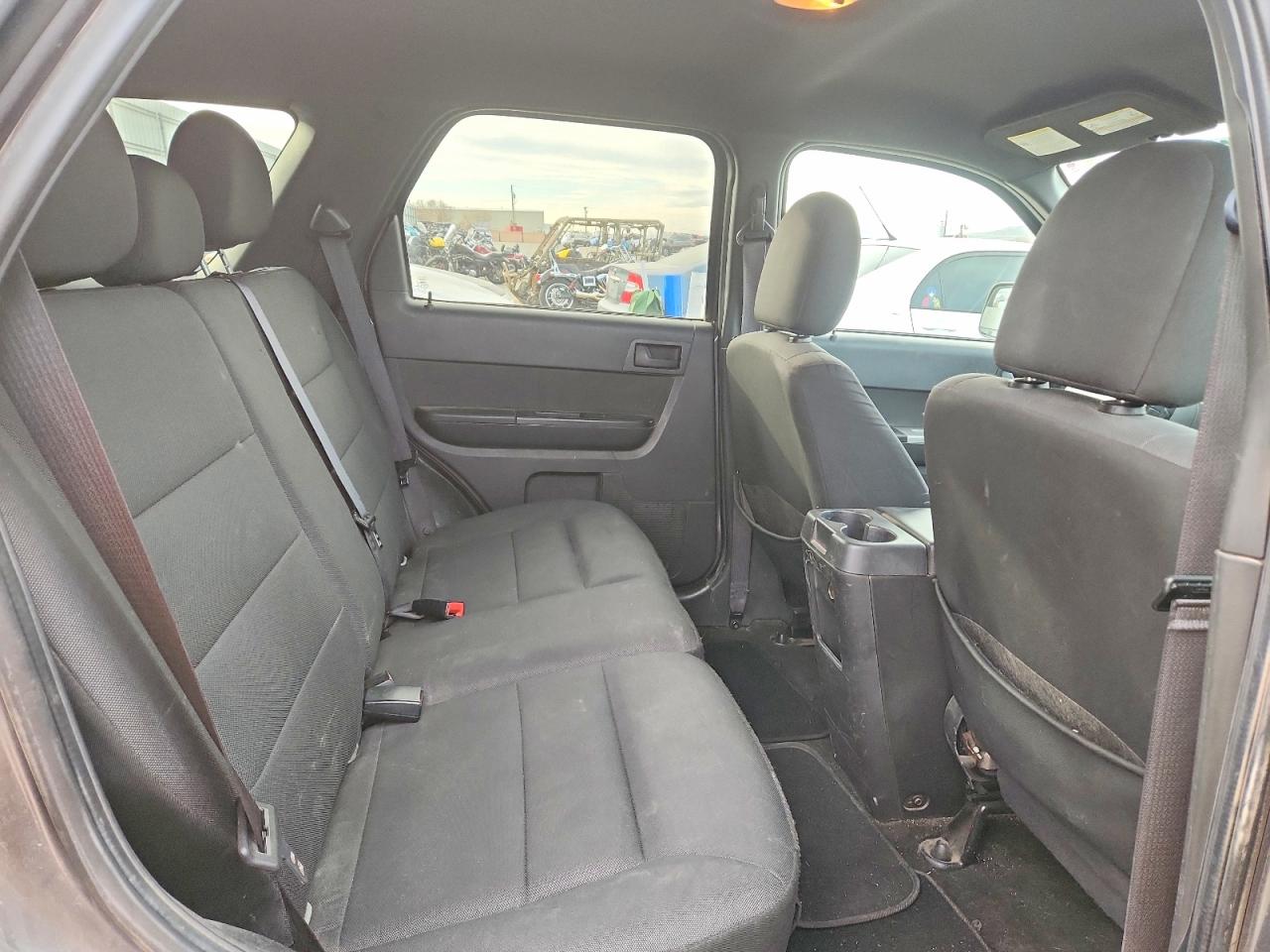 2012 FORD ESCAPE XLT photo 10